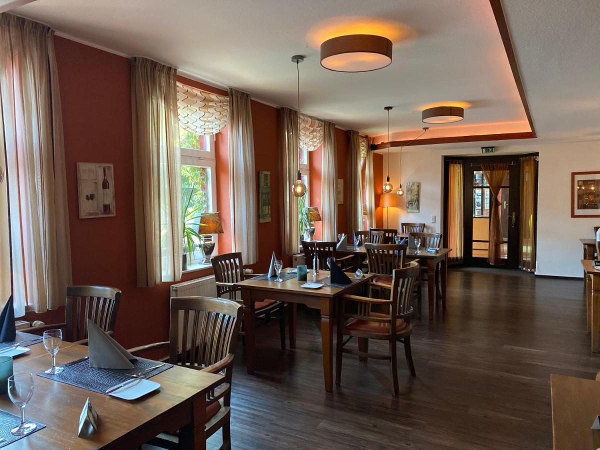 Hotel Oberledinger Hof เลียร์ ภายนอก รูปภาพ