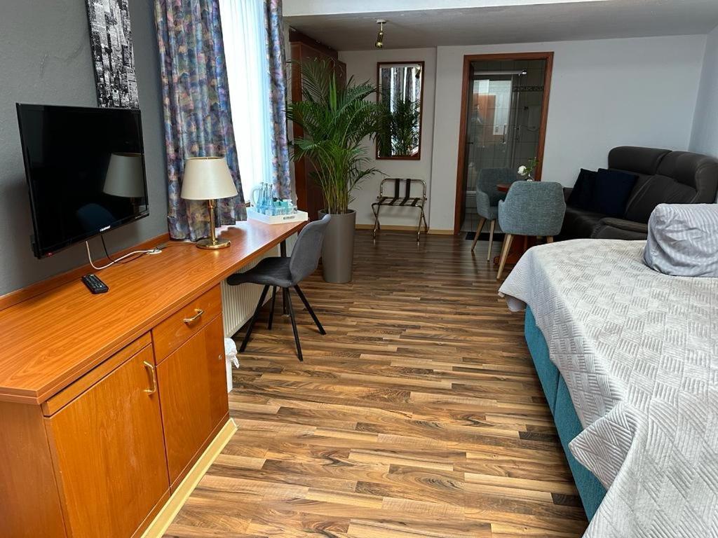Hotel Oberledinger Hof เลียร์ ภายนอก รูปภาพ