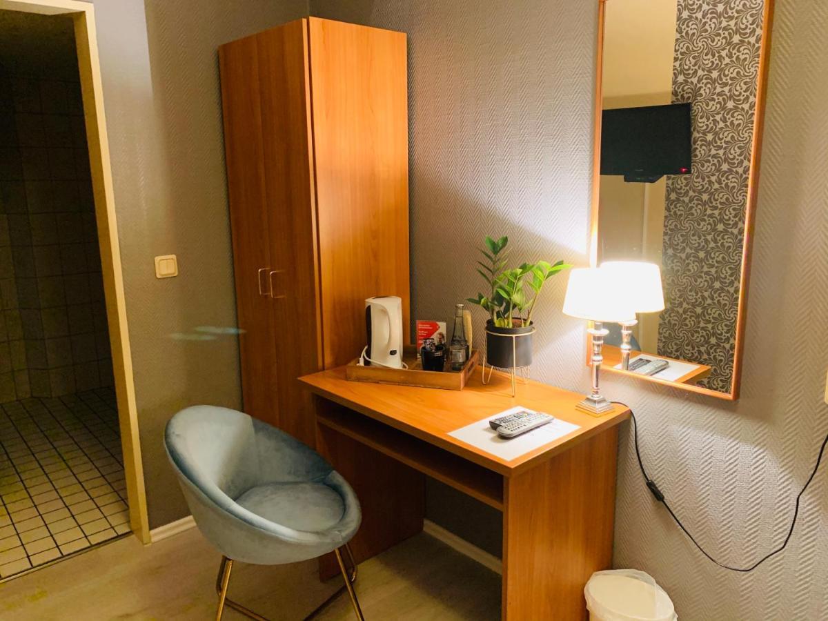 Hotel Oberledinger Hof เลียร์ ภายนอก รูปภาพ